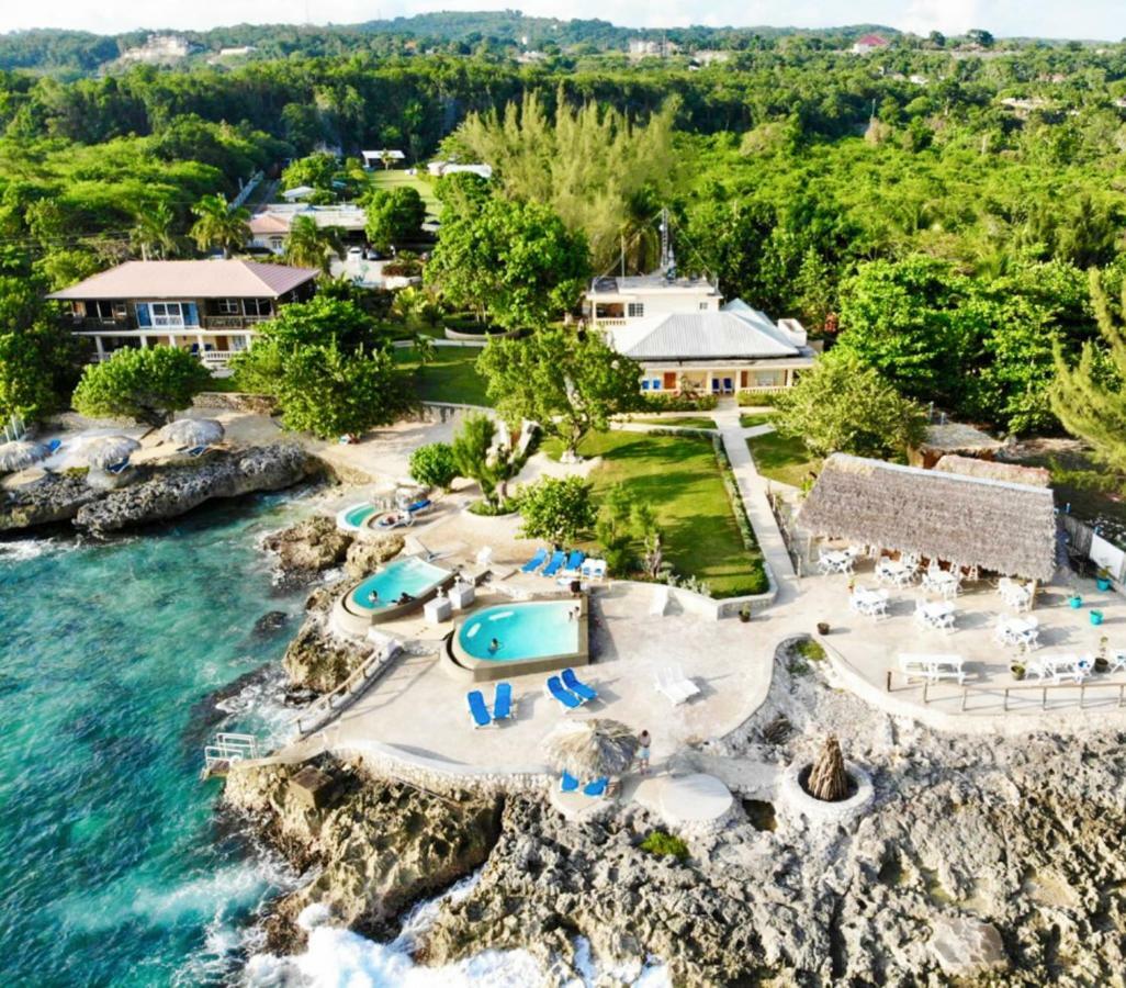 The Westender Inn Negril Exterior photo