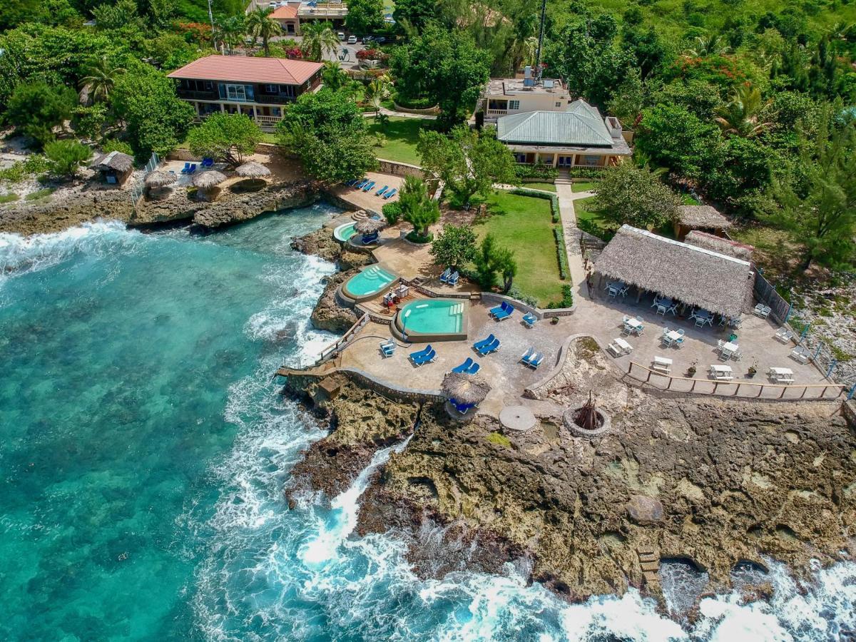 The Westender Inn Negril Exterior photo